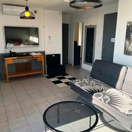 Sunset Joli 3 Pieces Avec 2 Alcoves Clim Vue Piscine Rochelongue Cap D'agde * Agde