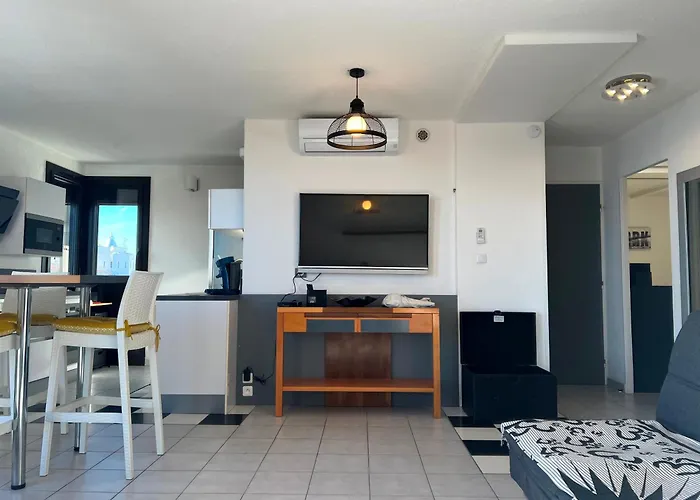 Apartment Sunset Joli 3 Pieces Avec 2 Alcoves Clim Vue Piscine Rochelongue Cap D'agde *