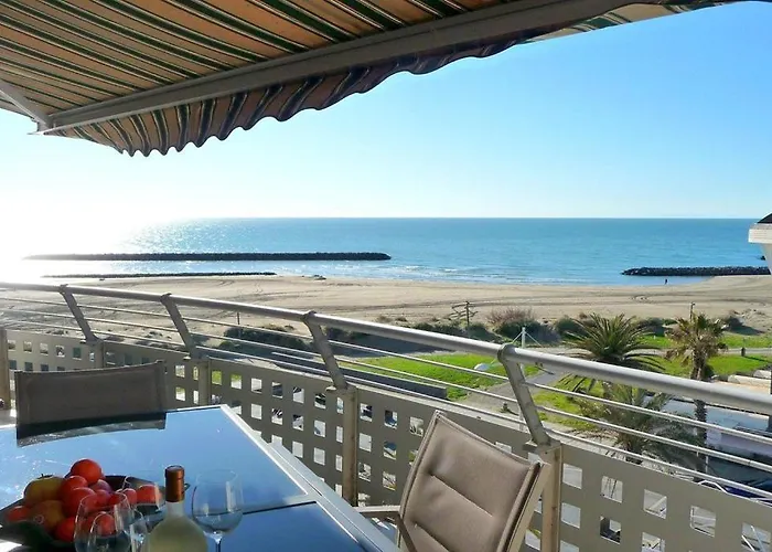 Sunset Joli 3 Pieces Avec 2 Alcoves Clim Vue Piscine Rochelongue Cap D'agde Apartment Agde