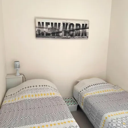 Sunset Joli 3 Pieces Avec 2 Alcoves Clim Vue Piscine Rochelongue Cap D'agde *