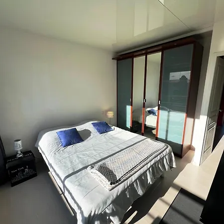 Апартаменты Sunset Joli 3 Pieces Avec 2 Alcoves Clim Vue Piscine Rochelongue Cap D'agde *