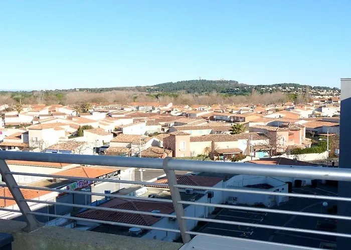 Sunset Joli 3 Pieces Avec 2 Alcoves Clim Vue Piscine Rochelongue Cap D'agde Агд